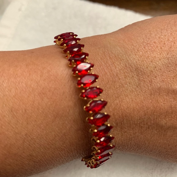 Beautiful set - Picture 2 of 3